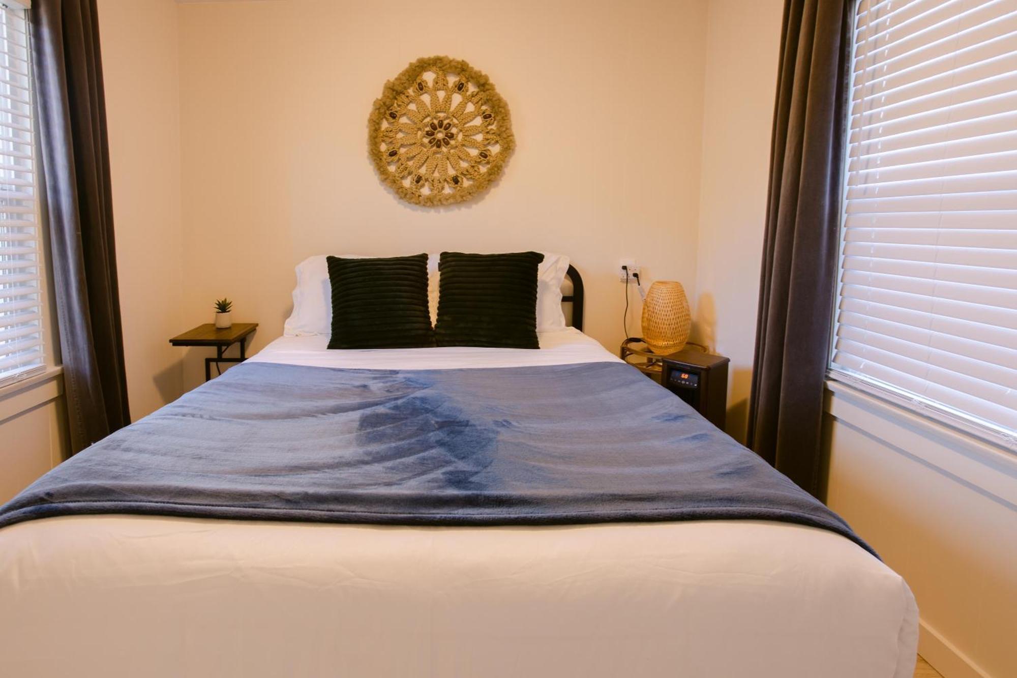 Waterfront River Apartments Rogue River Esterno foto